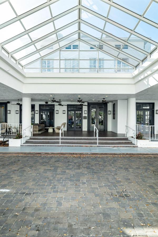 The Exchange Hotel Sankt Petersburg Zewnętrze zdjęcie